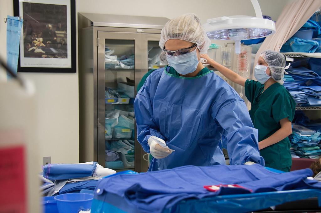 Two surgeons in an operating room